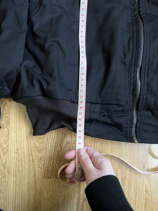 Kurtka carhartt , rozmiar Medium (rozmiar M)