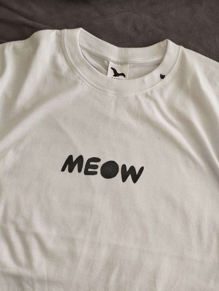 bluzka koszulka na krótki rękaw rękawek meow kot z kotem