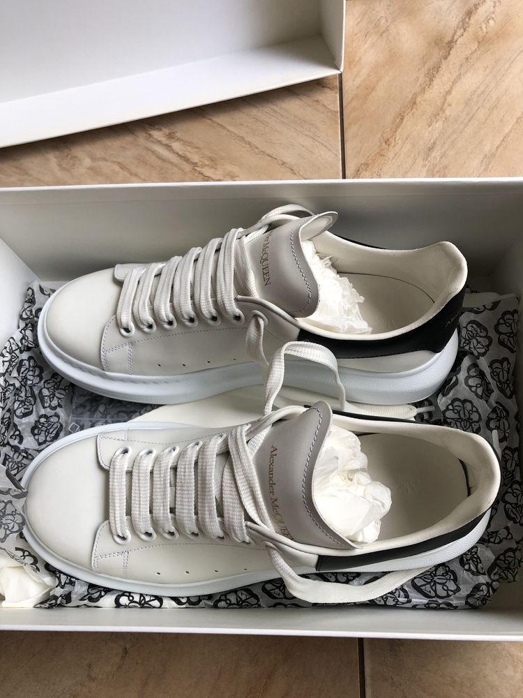 Alexander McQueen Originais N*40 1/2