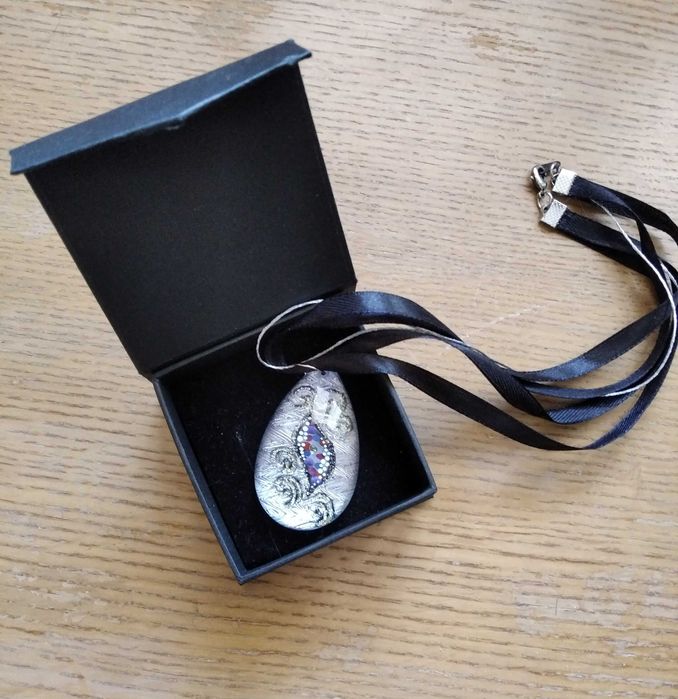 Кулон, подвеска из стекла. KOLARZ - Австрия.