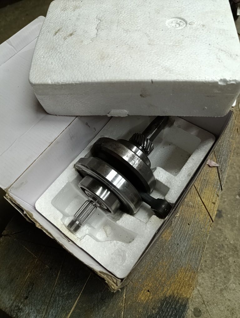 Wał korbowy ATV 200 (sworzeń 15 mm)