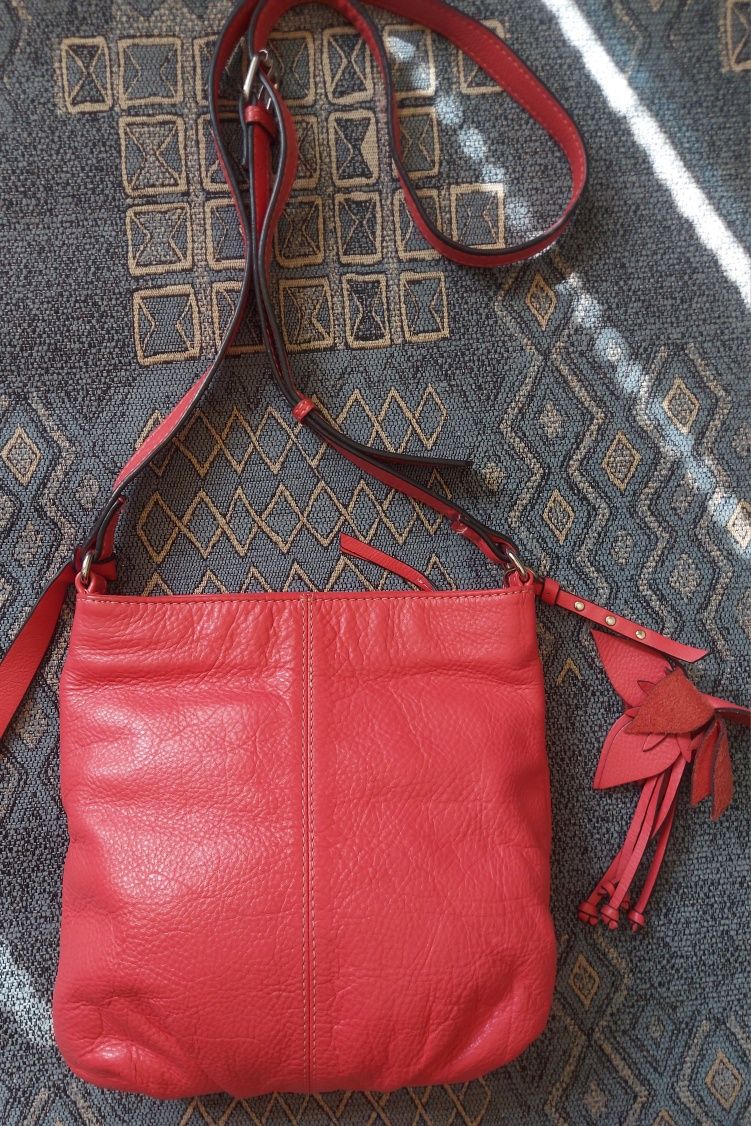 Clarks różowa torebka skórzana crossbody listonoszka skóra naturalna