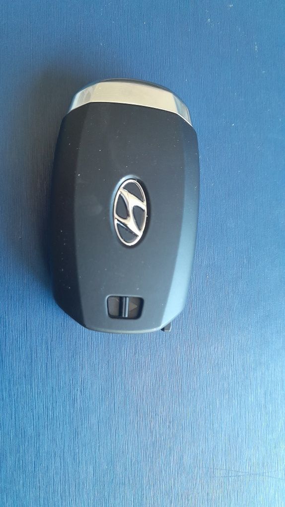 Ключ Hyundai Santa FE 2019-23