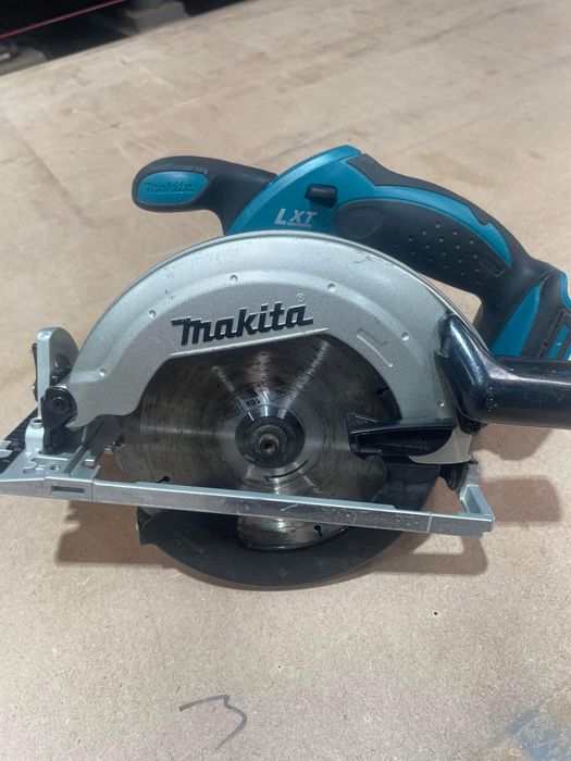 Pila makita dss 611