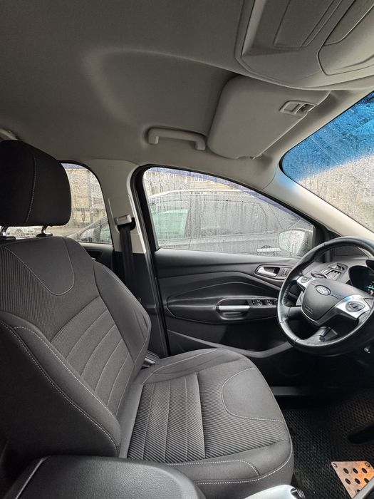 Продам терміново Ford Kuga 2015, II покоління, 2.0D AT (150 к.с.) 4WD