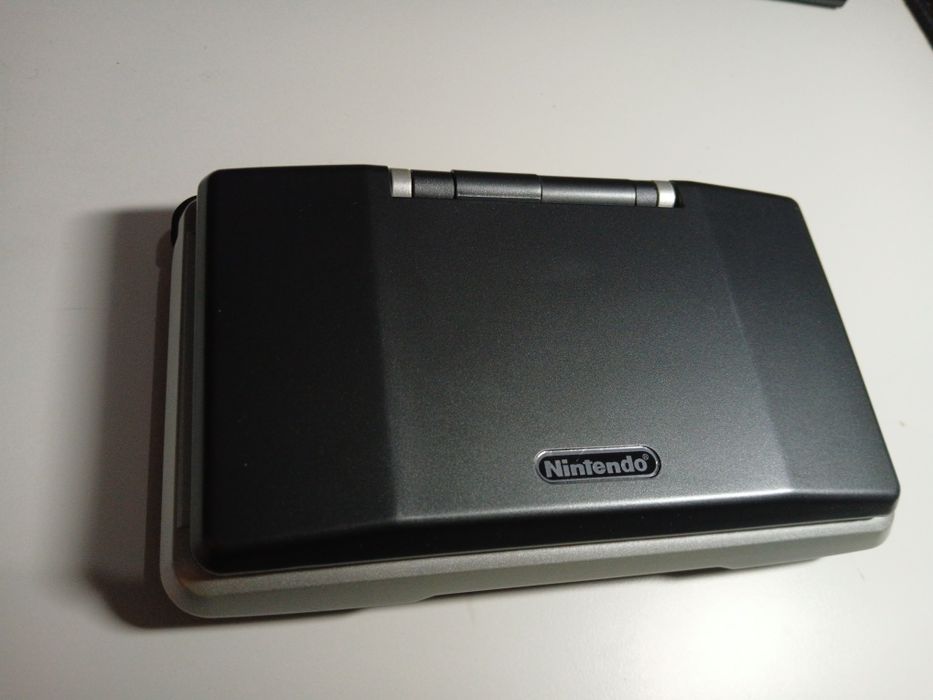 Nintendo DS Classica c/ muitos jogos