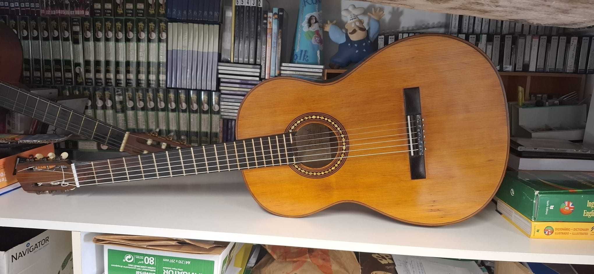 GUITARRA PENEDA - Escola Duarte Costa