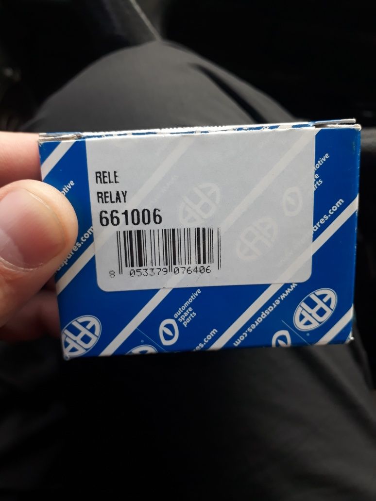 Реле поворотов Рено19
