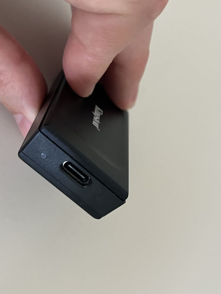 Kingston XS1000 1 TB SSD