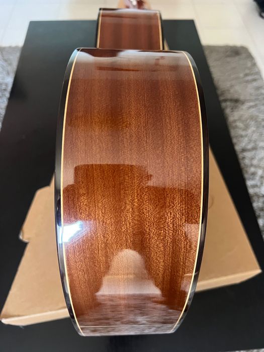 Guitarra Clássica Paco Castillo 202 ( Nova/ caixa )