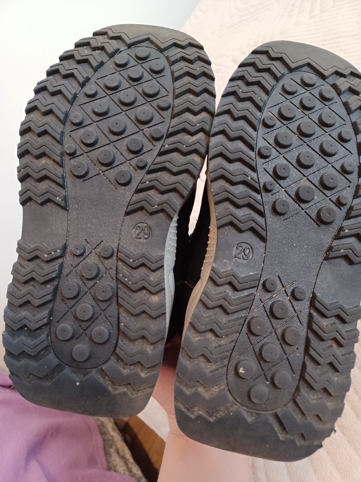 продам зимние сапоги р29