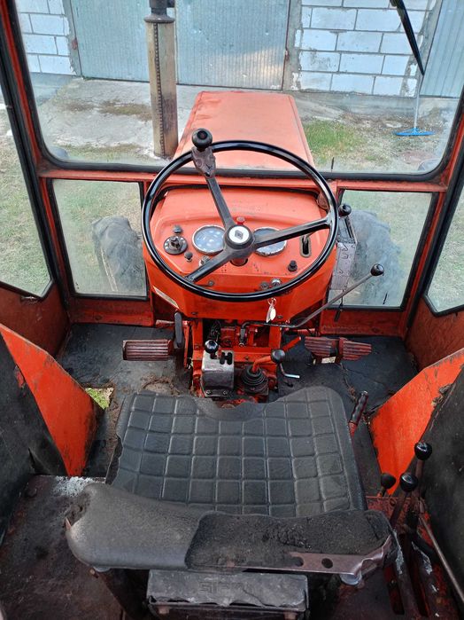 Renault 651 rok produkcji 1977