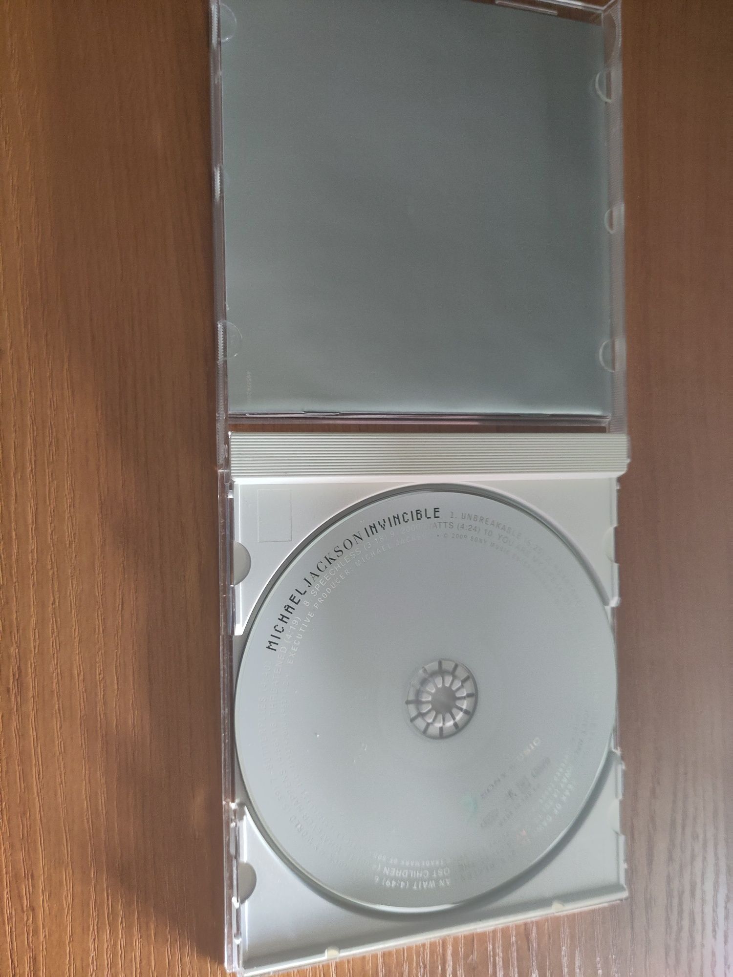 Michael Jackson invisible cd