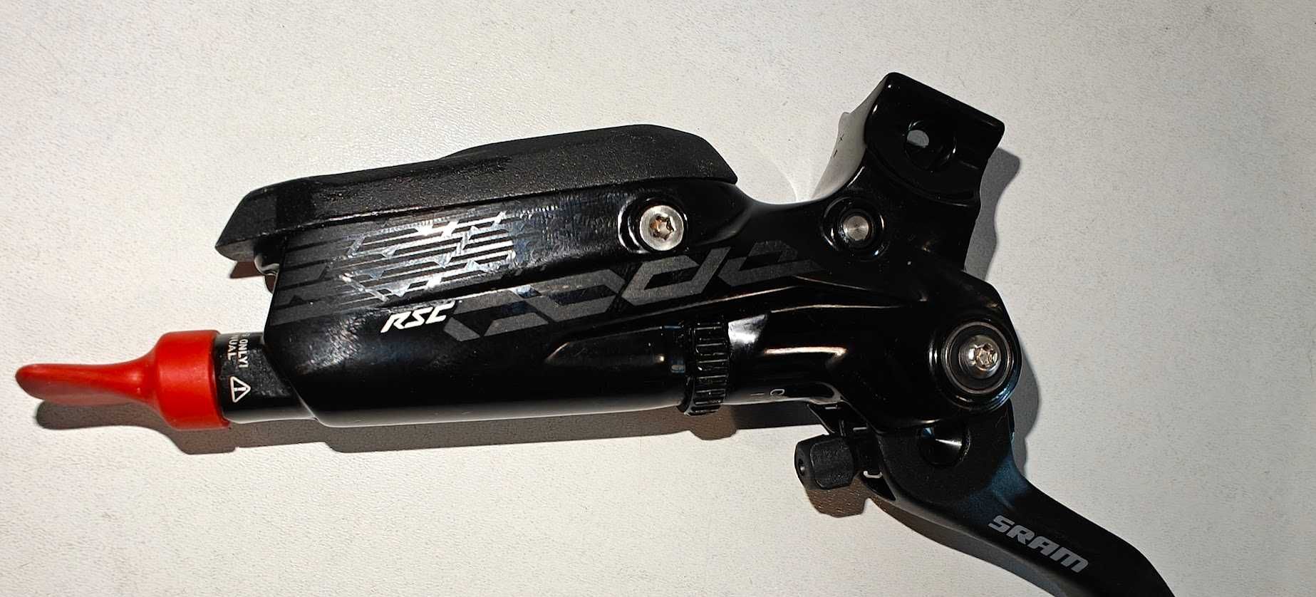 Hamulec tarczowy hydrauliczny SRAM Code RSC