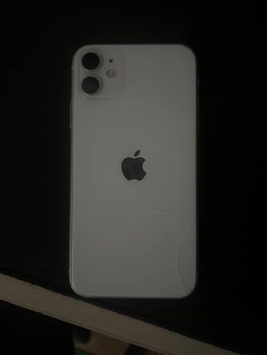 Продам iphone 11