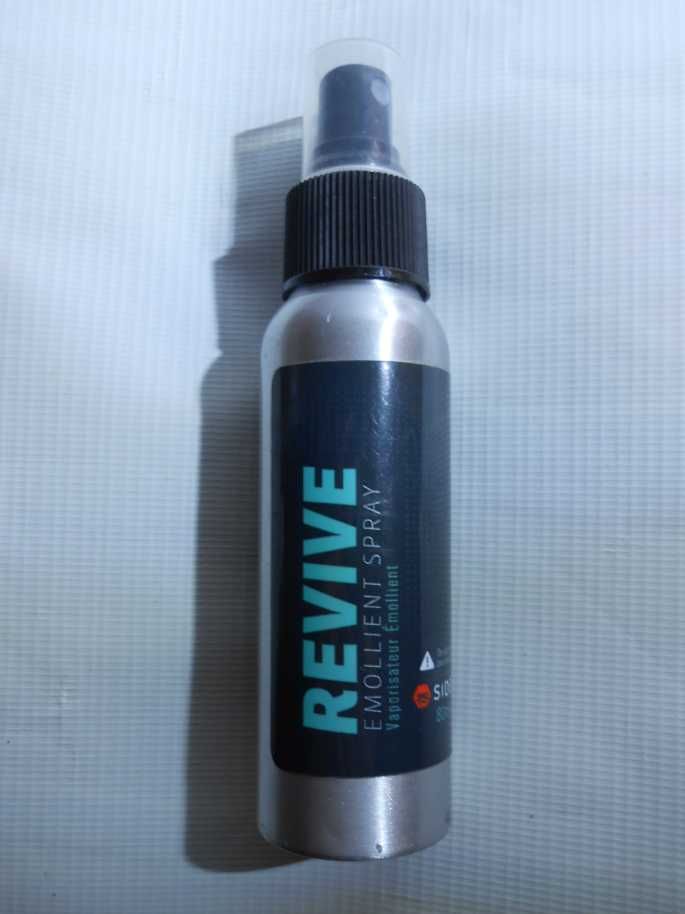 REVIVE Emollient Spray СМЯГЧАЮЩИЙ СПРЕЙ для массажа скребком Sidekick