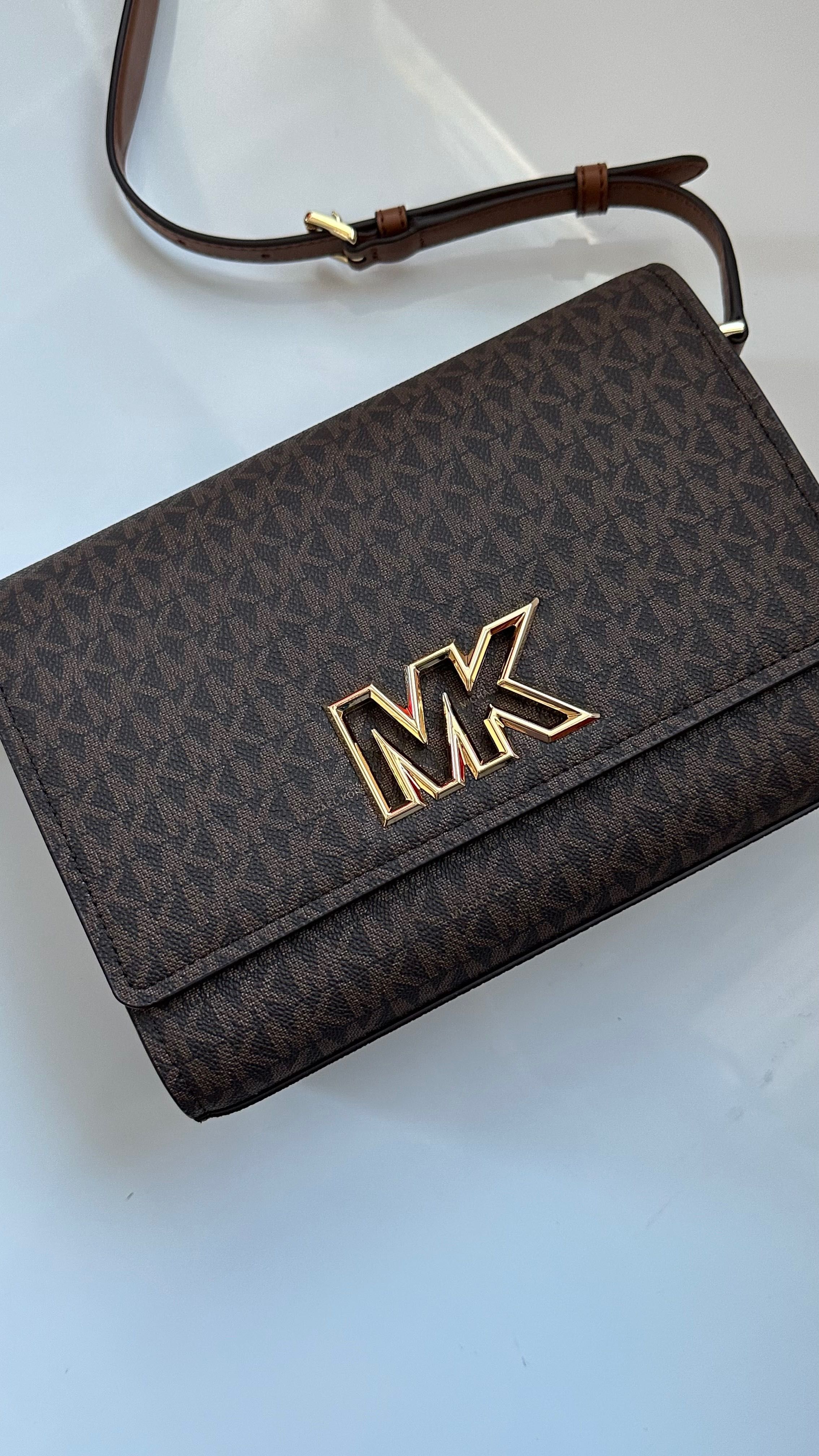 Коричнева сумка Mimi Medium logo brown Michael Kors