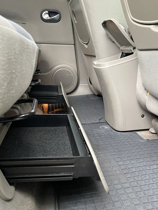 Renault Scenic 2005 г. Газ/бензин