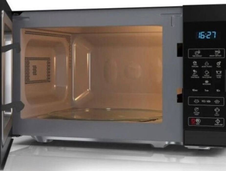 Продам новую 
Микроволновую печь Sharp YC-MS 51