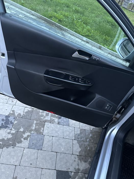 Продам Volkswagen Passat B6 2008 року