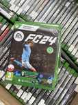 Gra FC 24 Xbox One xbox Series X  pudełkowa Fifa 24