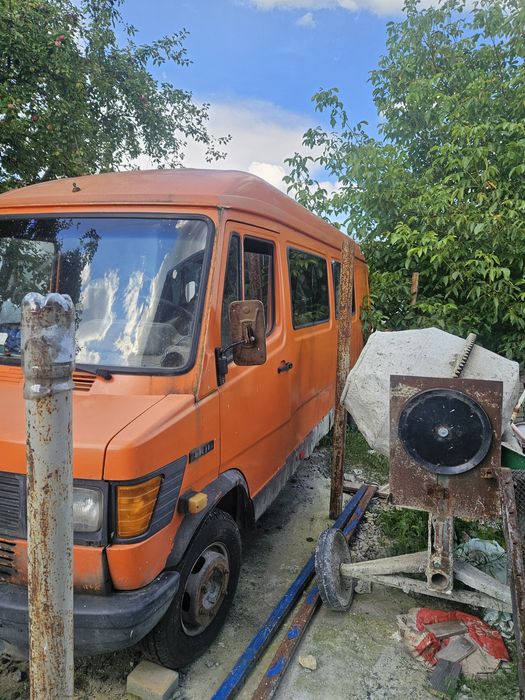 Продам Mercedes-Benz T1 409d