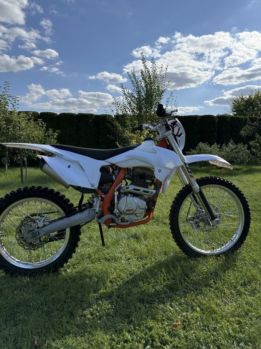 Wypożyczalnia Motocykli Crossowych