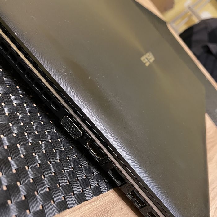 Laptop asus x550c
