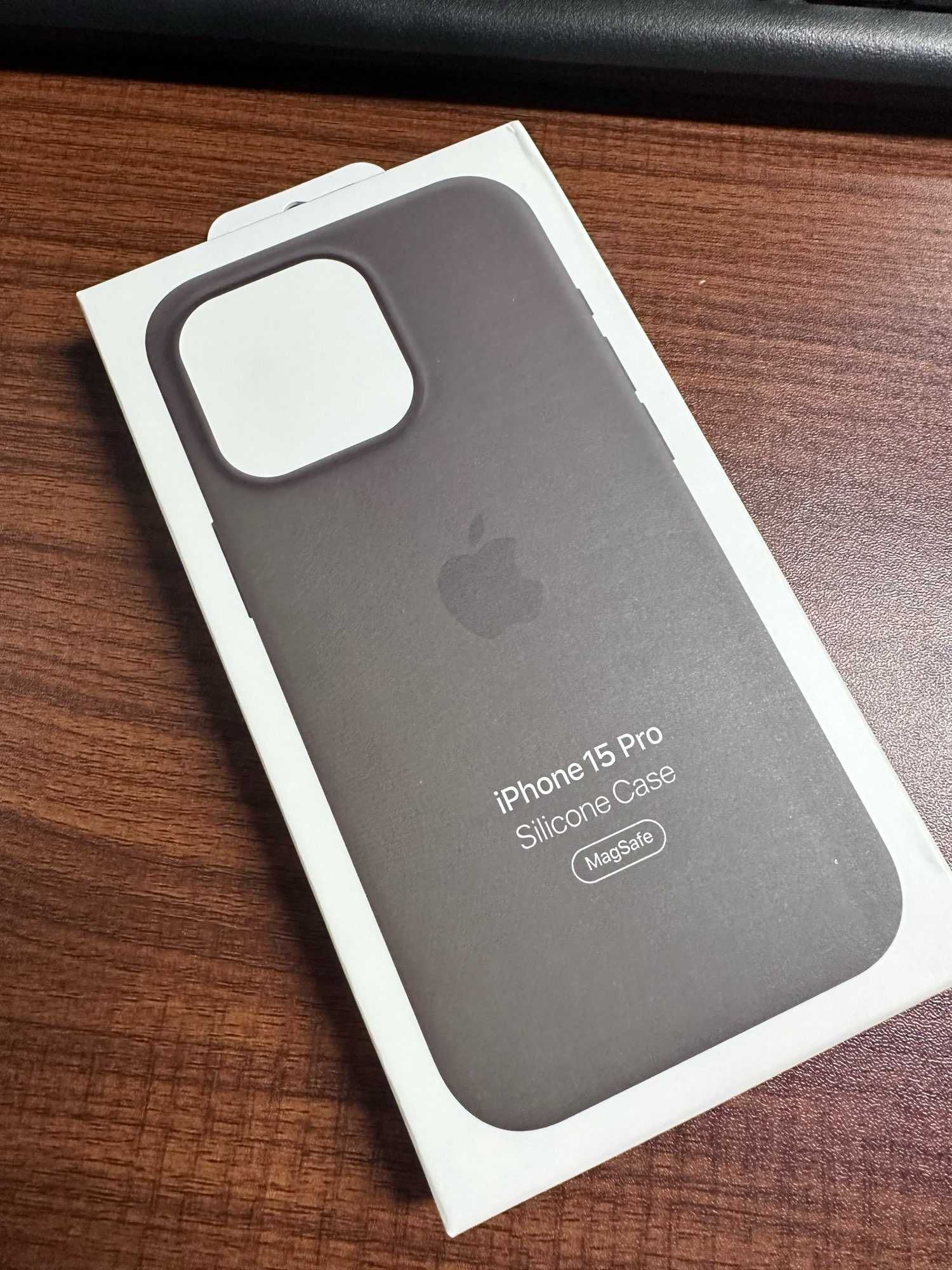Apple Etui Iphone 15 PRO * MagSafe Kolor - Clay