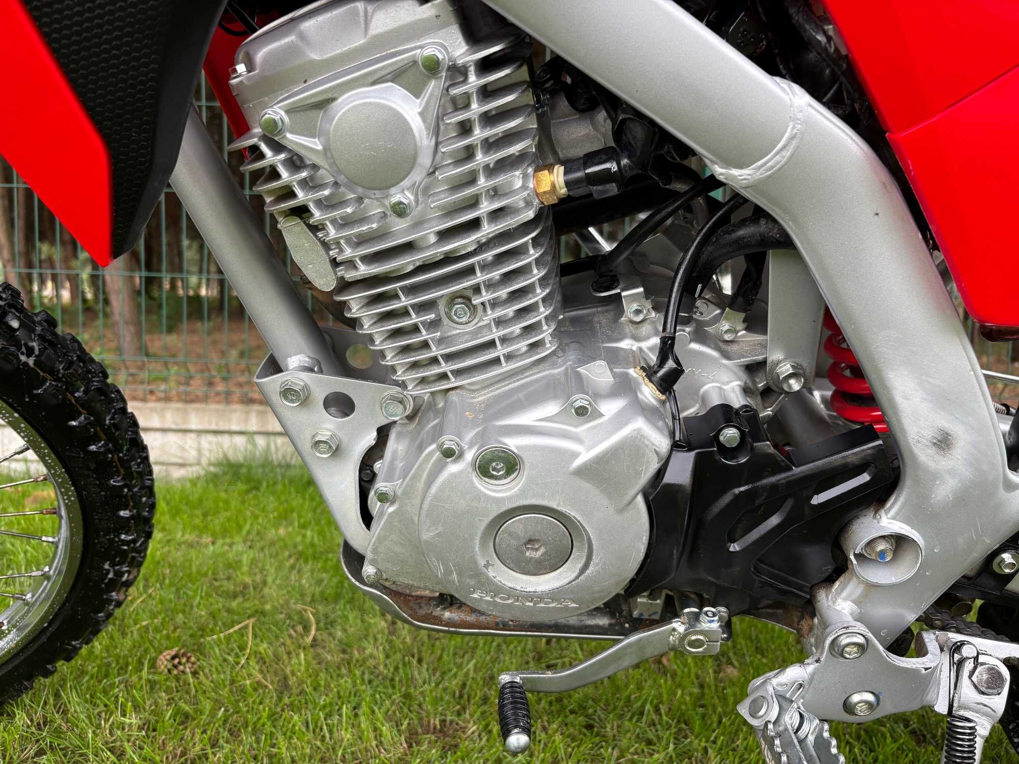 Cross Honda CRF125FB 2023r.