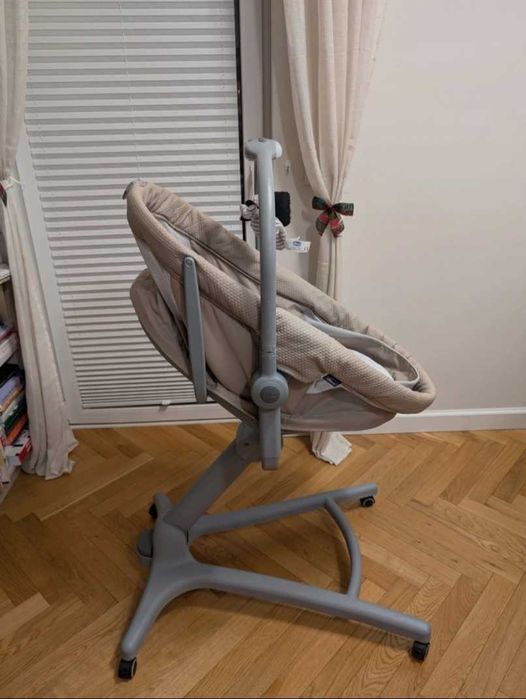Chicco Baby Hug 4w1, Bujaczek dla dziecka