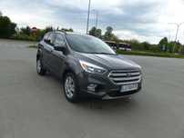 Ford Kuga ,escape,4x4,benzyna,automat,2017