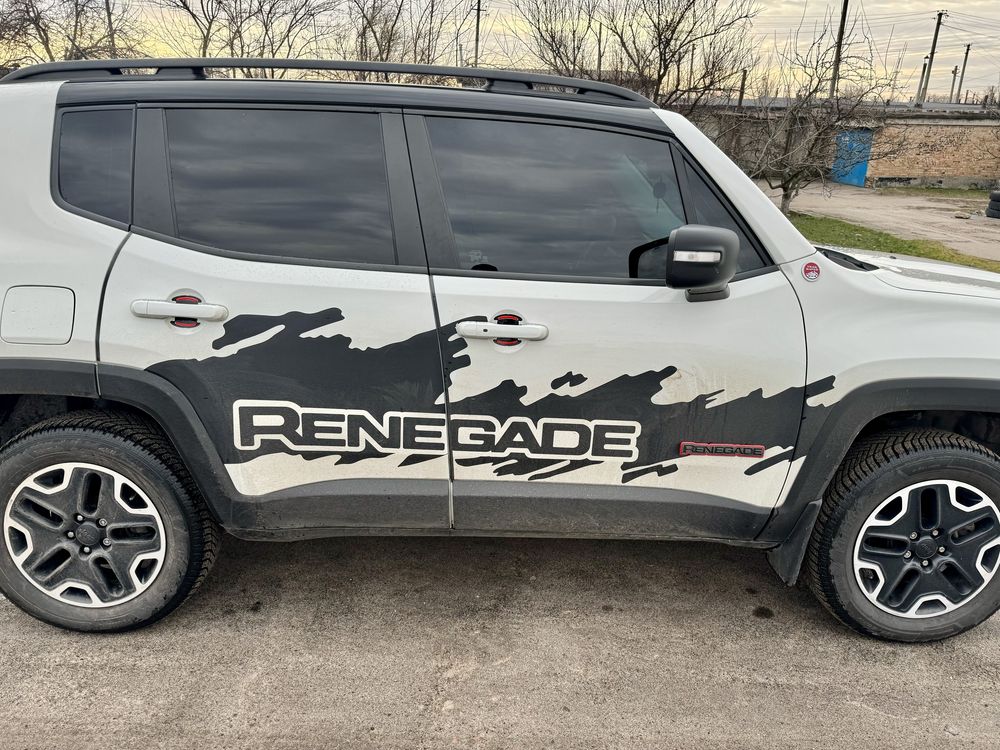 Jeep Renegade 2016 Trailhuk