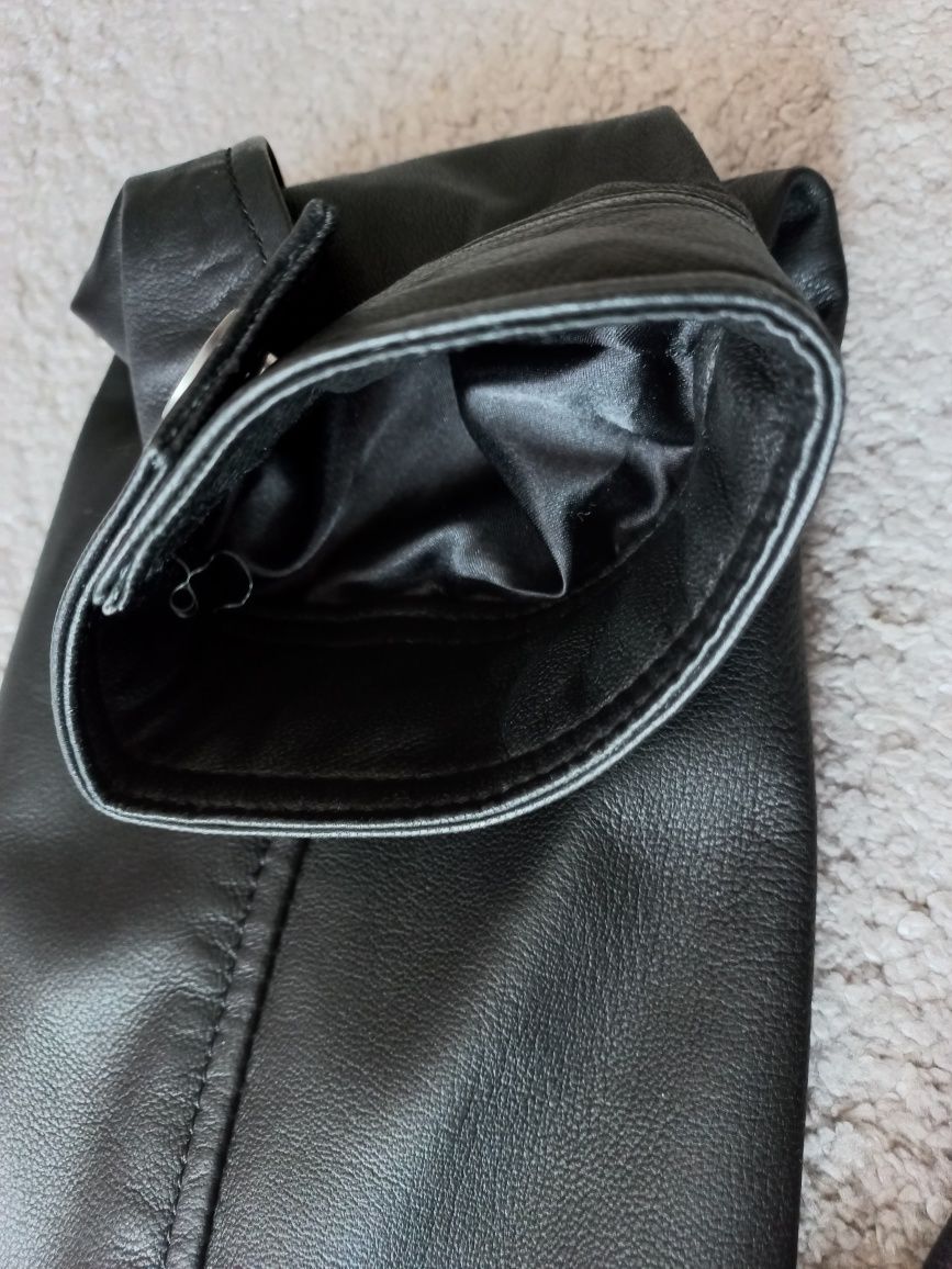 Nowa skórzana damska czarna kurtka w rozmiarze L z metką