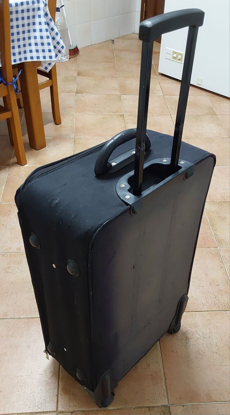 MALA DE VIAGEM DE PORÃO 23KG.Casa,Arrumação,Quarto,Passeio,Mudanças.