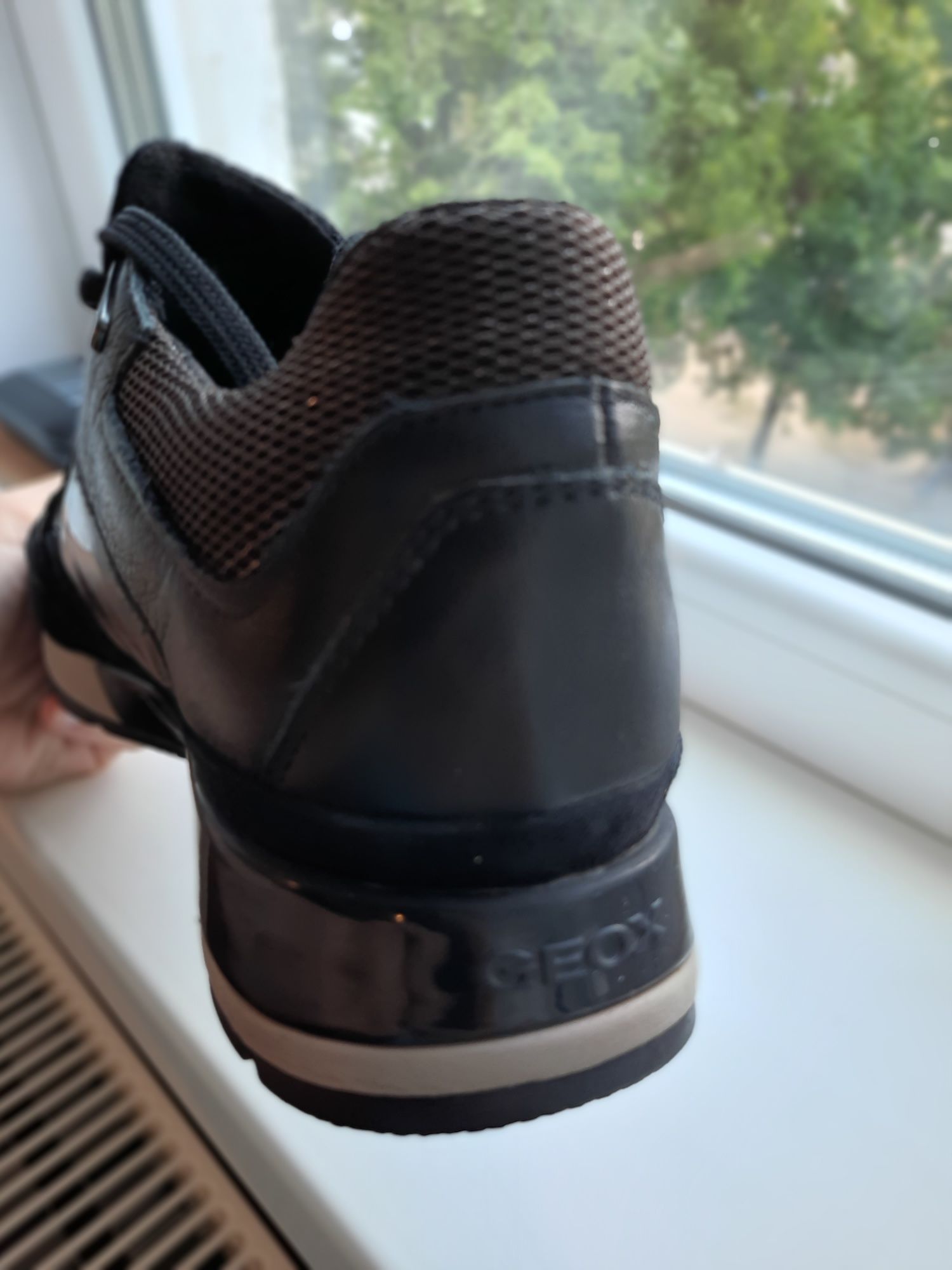 Geox 37 розмір 24см