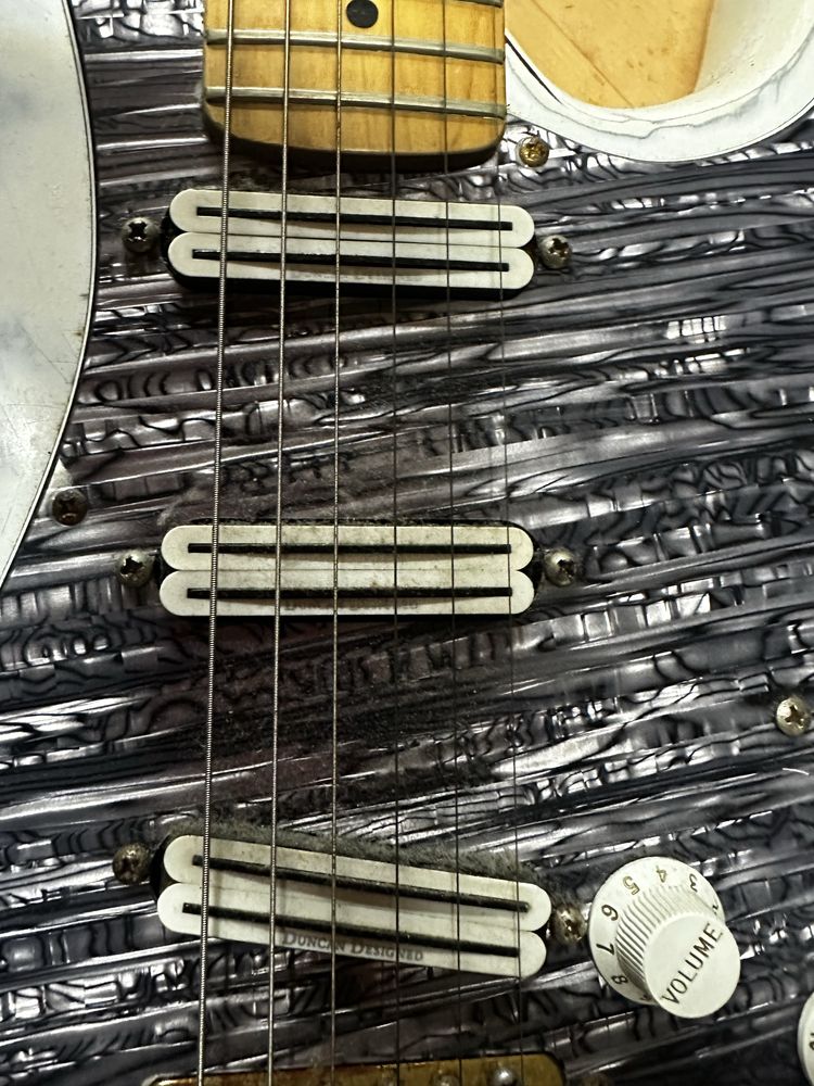 Guitarra Hohner ST Special Relic