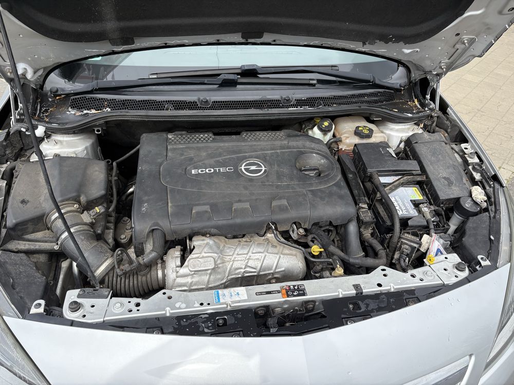 Opel Astra J, 2.0cdti, 2011