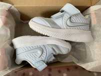 Sapatilhas Nike star runner T18,5