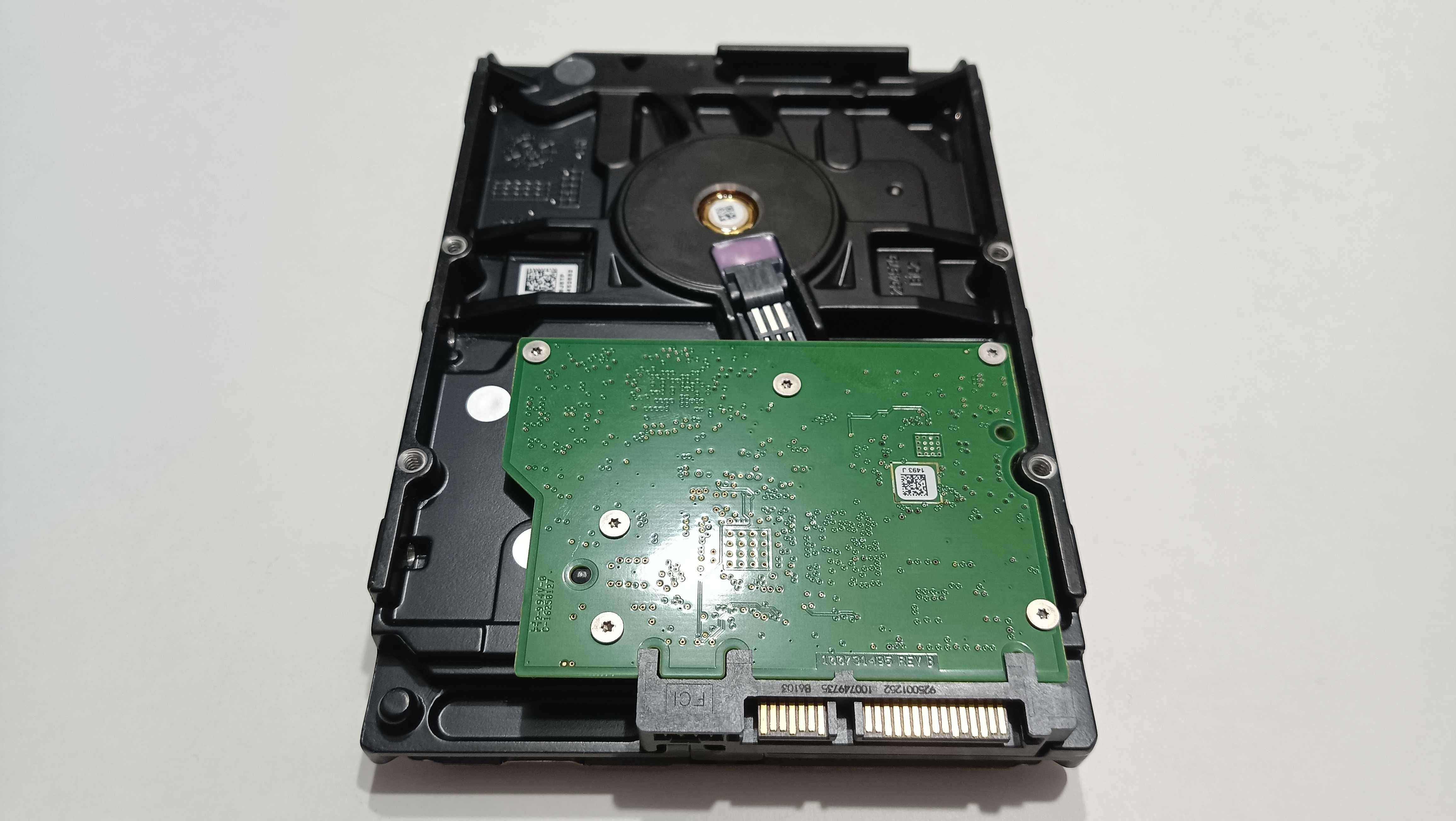 Dysk SSHD 1TB 7200rpm SATA 3,5" Seagate ST1000DX001 64MB Cache
