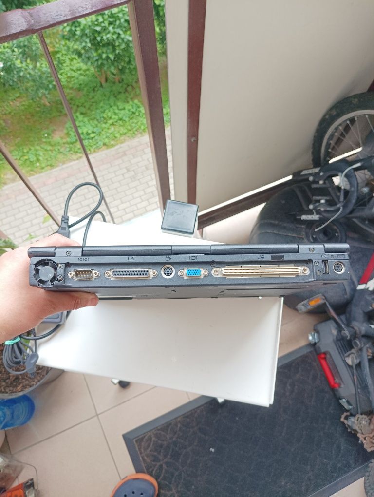 Laptop Dell Inspiron 5000e