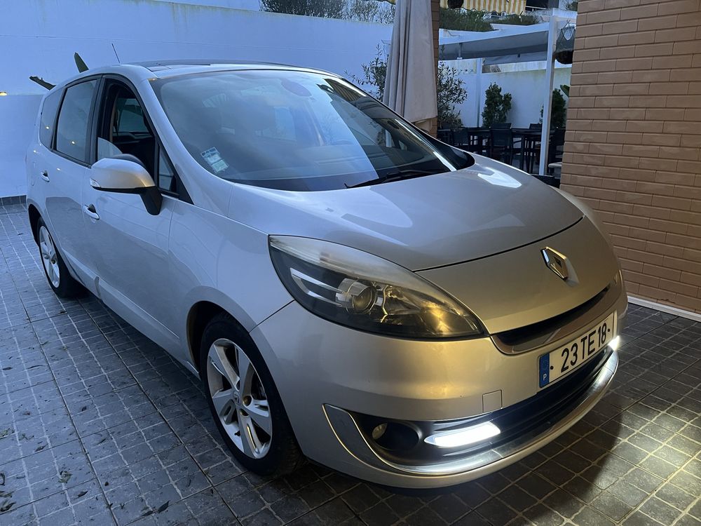 Renault Grand Scenic 1.5 dci