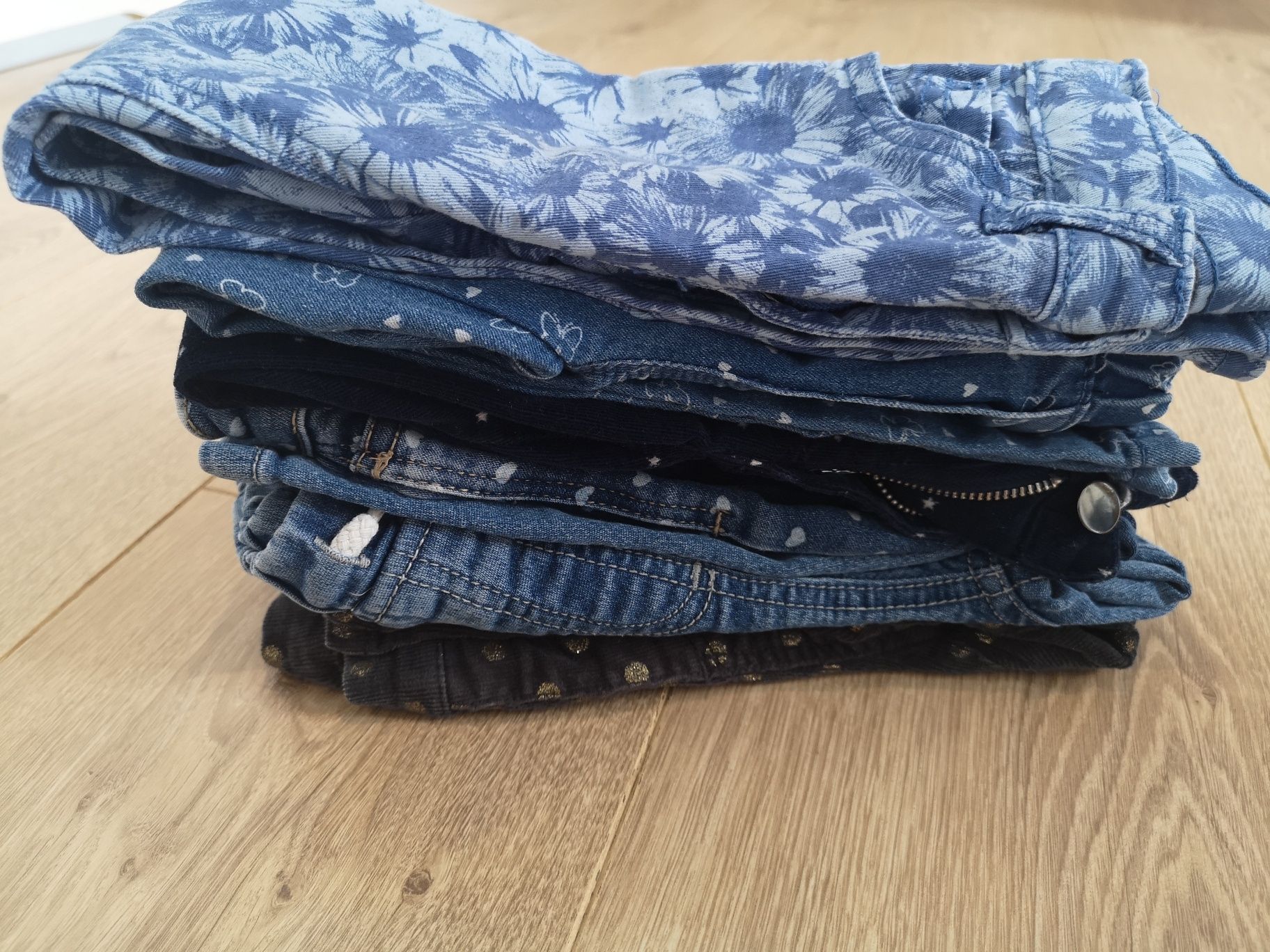 Spodnie jeansy/sztrusky 98-104