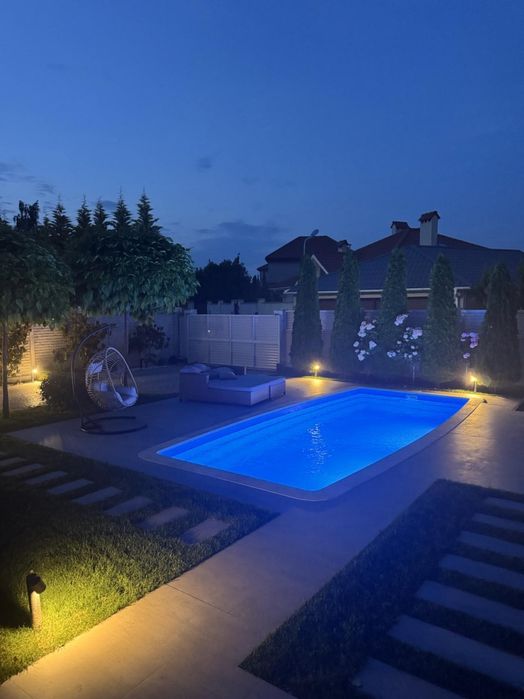 ПЕРВАЯ Аренда дома в Совиньоне, гараж, бассейн