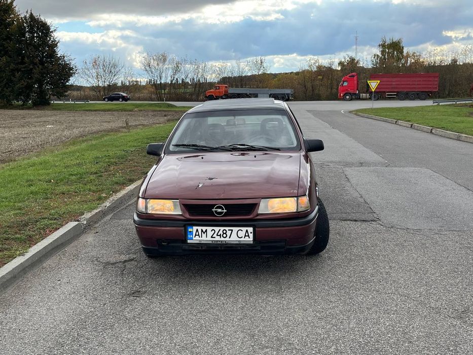 Авто Opel Vectra