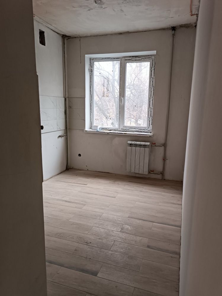 Продам 2 кв. Салтовское шоссе, 8 хлебзавод.