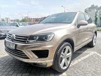 Volkswagen Touareg 3.0 TDI V6 R-Line 262KM Automat 2015r. 4Motion Automat