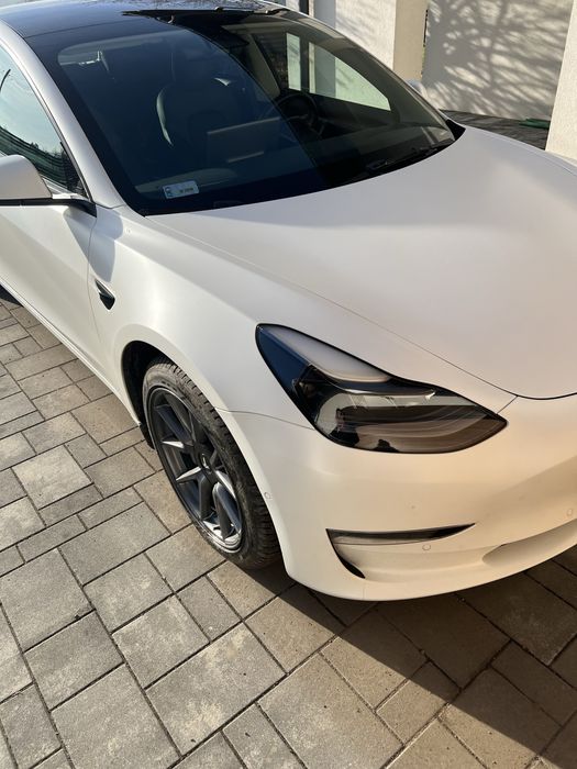 Odstąpię leasing na Tesla Model 3 Long Range