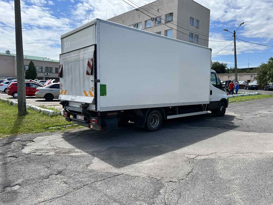 Вантажне авто з гідробортом до 5 т.  по м.Полтава, області та  Україні