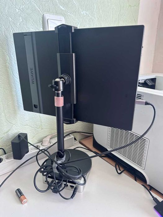 МініПК GenMachine 6800H ES з монітором 120Hz